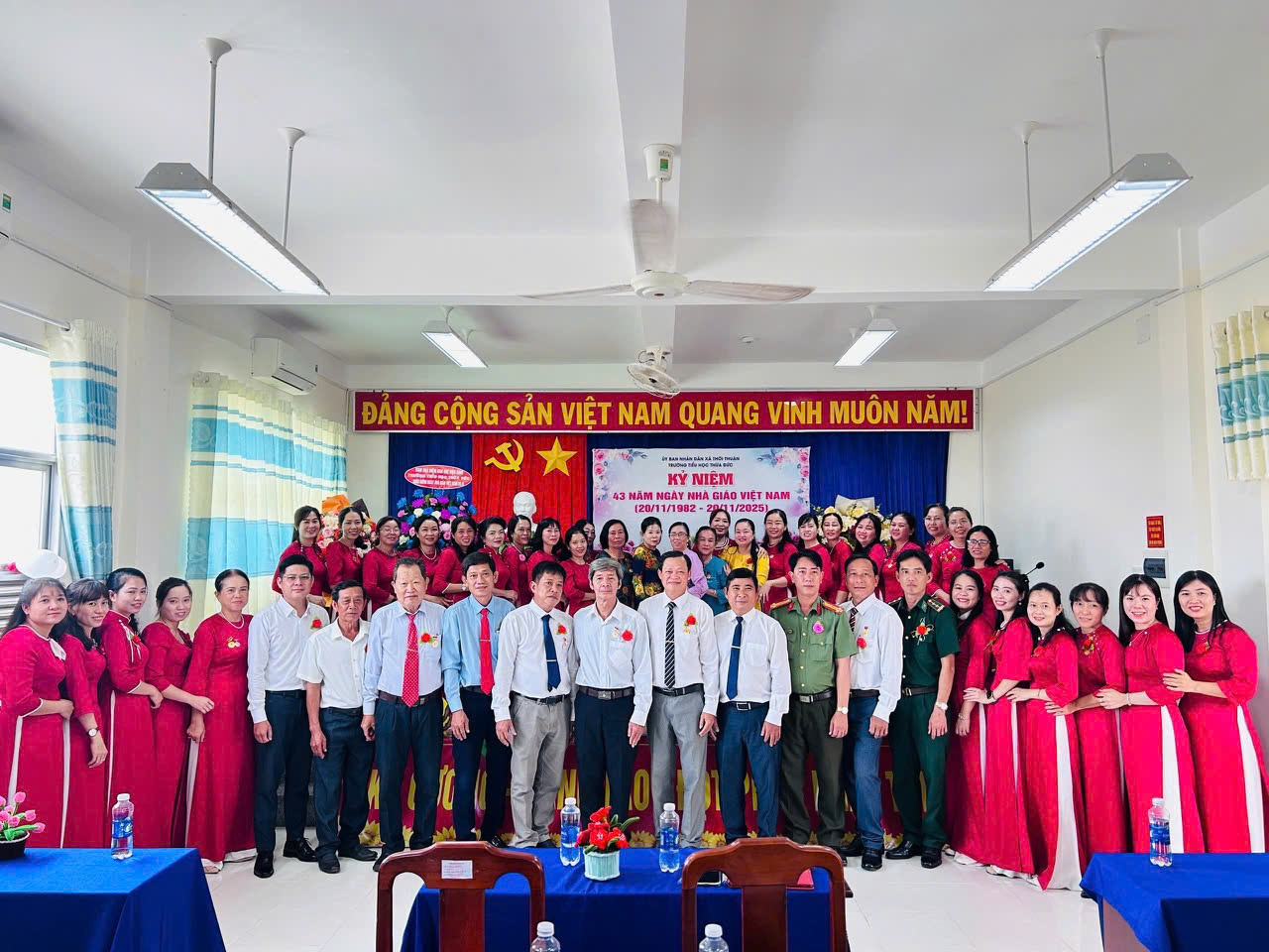 Lời Tri Ân Sâu Sắc: Xã Nhà Thắp Lên Ngọn Lửa "Tôn Sư Trọng Đạo" Kỷ Niệm 43 Năm Ngày Nhà Giáo Việt Nam (20/11/1982-20/11/2025)